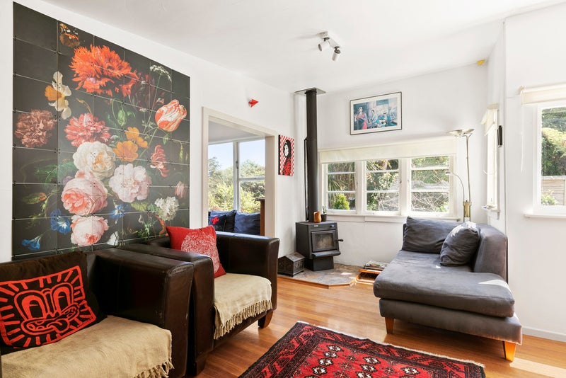 38 Coromandel Road, Oneroa, Waiheke Island - Carousel 2