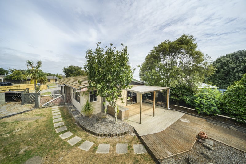 47 Meadowbrook Drive, Cloverlea, Palmerston North - Carousel 1