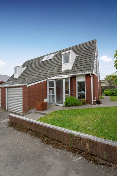 2/106 Barrington Street, Somerfield, Christchurch - Carousel 2