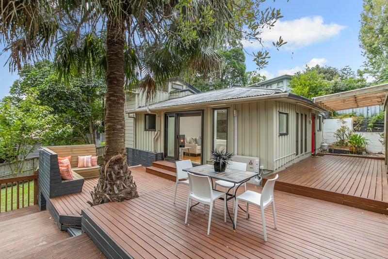 129C Rangatira Road, Beach Haven, Auckland - Carousel 1