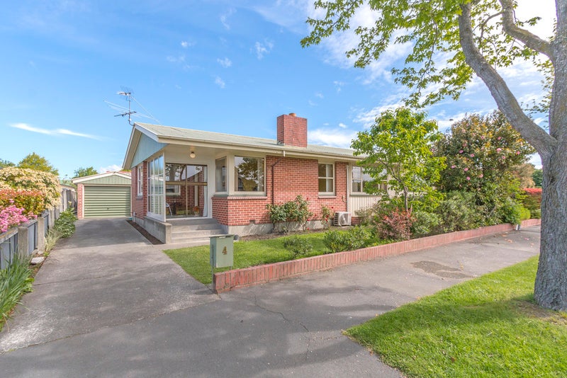 4 Lochee Road, Upper Riccarton, Christchurch - Carousel 1