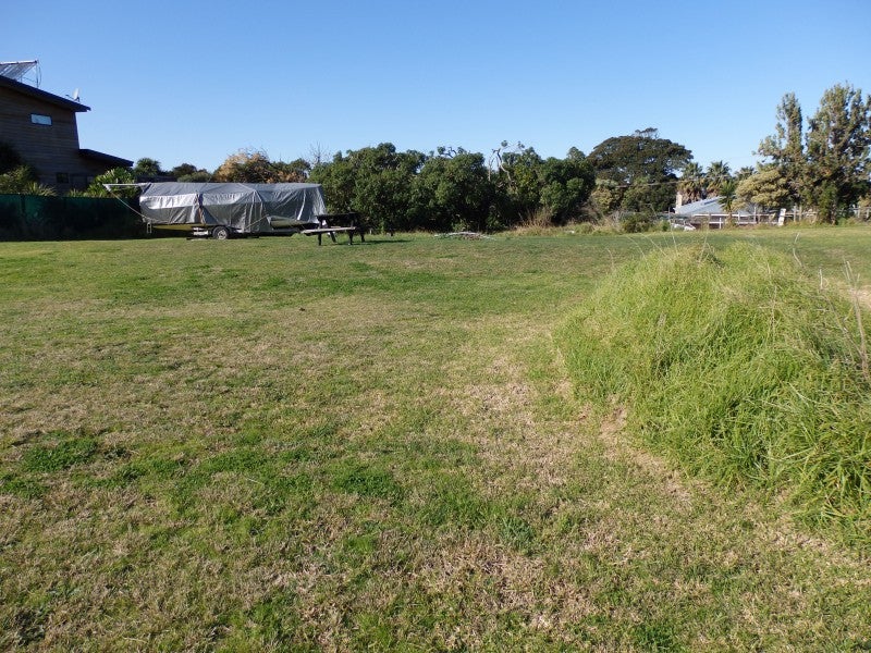 8 Sandy Cove, Wainui, Gisborne - Carousel 1