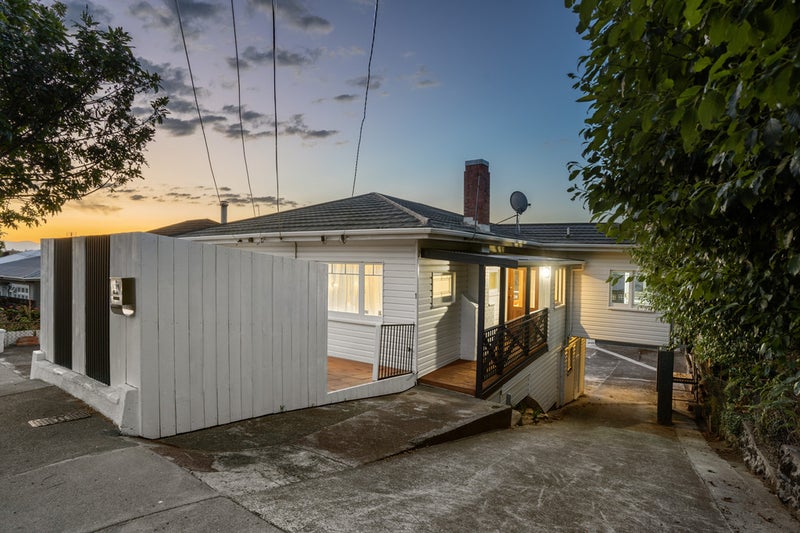 1 Richard Street, Westmere, Auckland - Carousel 1