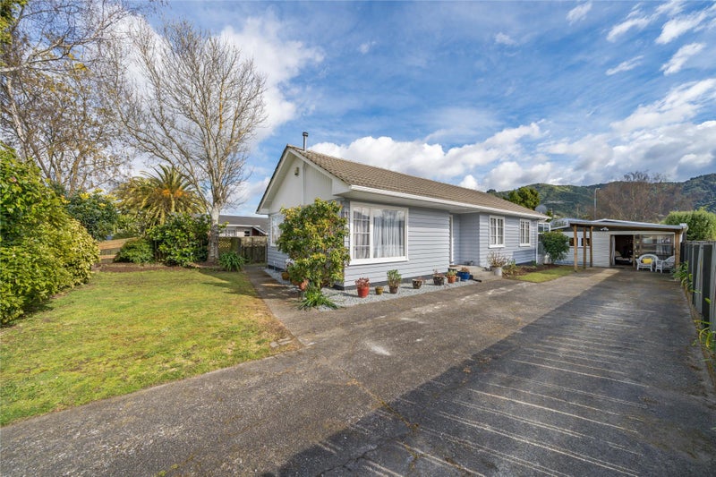 47 Clouston Park Road, Clouston Park, Upper Hutt - Carousel 1