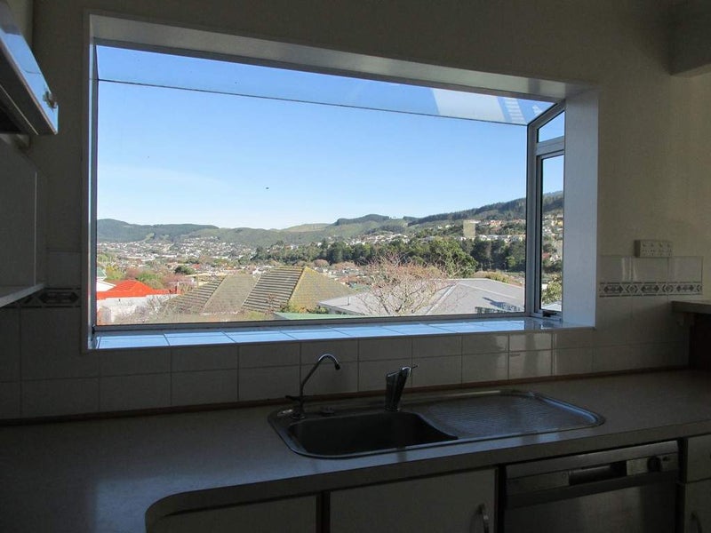 6 Mexted Terrace, Tawa, Wellington - Carousel 18