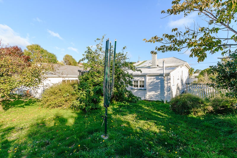 377 Jackson Street, Petone, Lower Hutt - Carousel 12