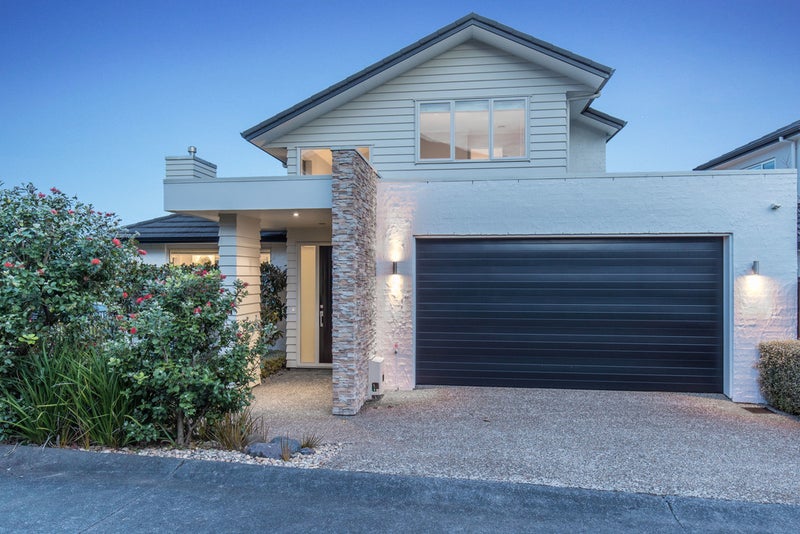2 Barbarich Drive, Stonefields, Auckland - Carousel 1