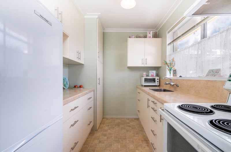 81B Maryhill Terrace, Maryhill, Dunedin - Carousel 2