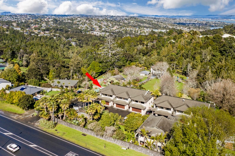 1/90 Albany Highway, Greenhithe, Auckland - Carousel 2