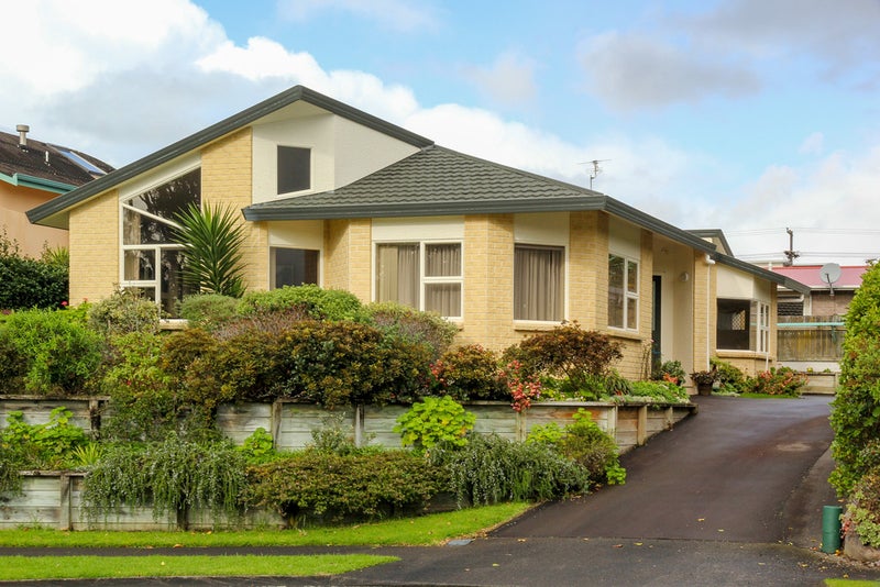 8 Kawaroa Close, New Plymouth, New Plymouth - Carousel 26