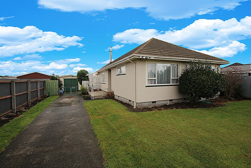 17 McIntyre Street, Shirley, Christchurch - Carousel 1