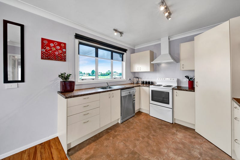 17 Hunter Street, Normanby, Hawera - Carousel 2