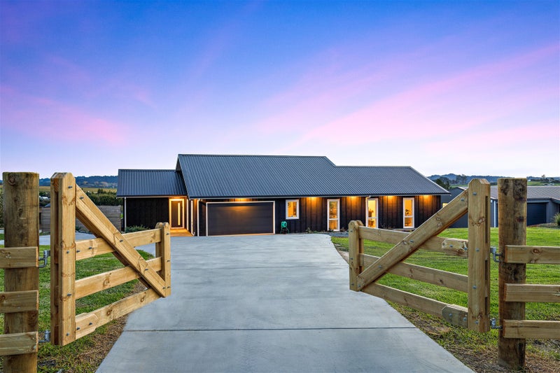 536 Mahurangi East Road, Algies Bay, Warkworth - Carousel 1