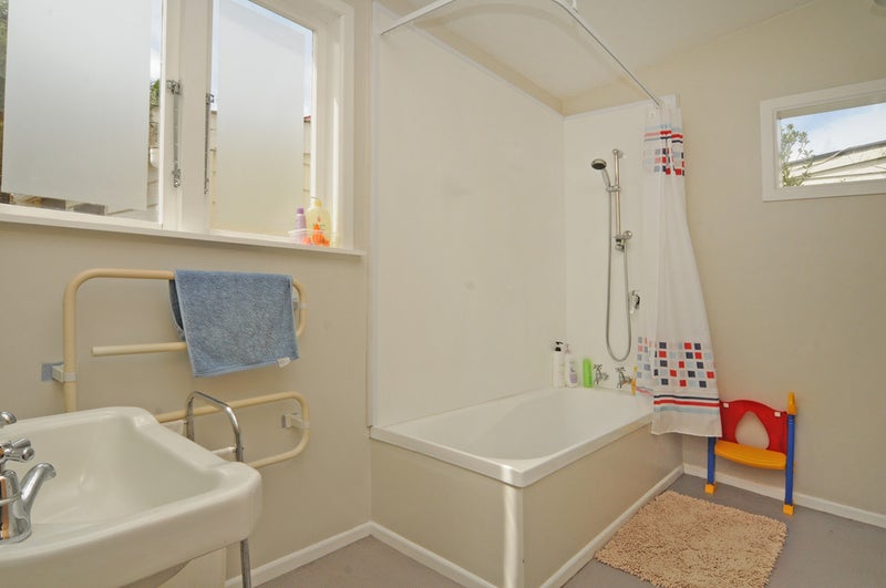 33 Tarikaka Street, Ngaio, Wellington - Carousel 16