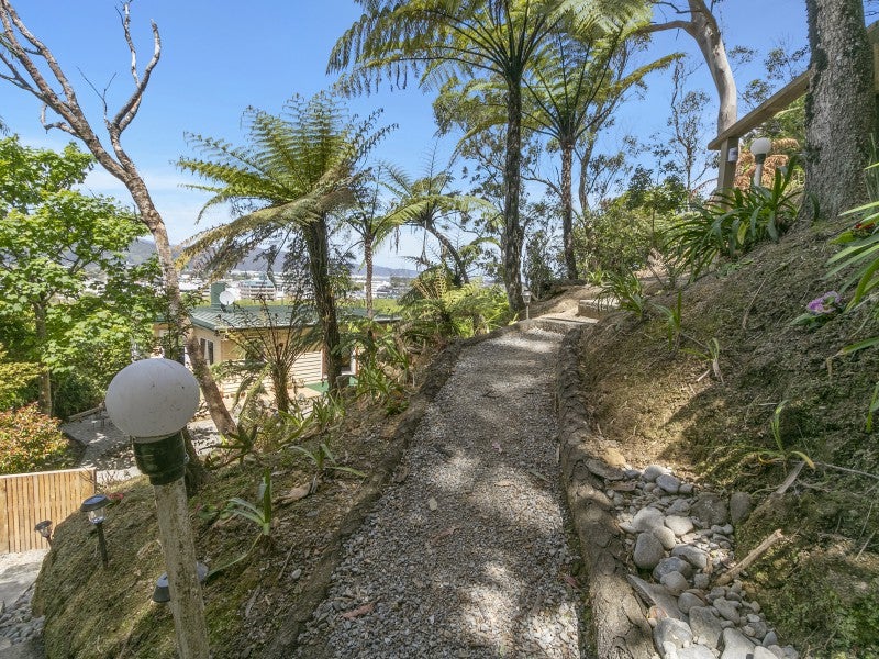 5 Gaskill Grove, Harbour View, Lower Hutt - Carousel 20