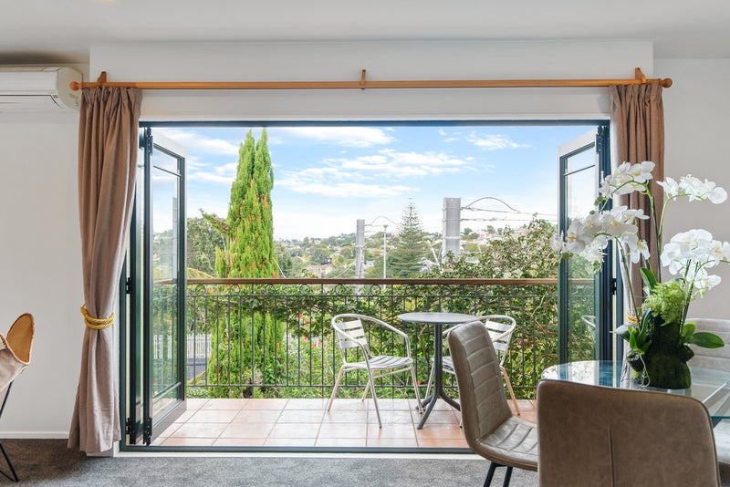 16C Sarawia Street, Newmarket, Auckland - Carousel 2