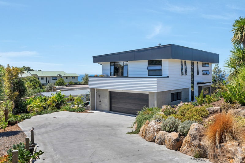 15 Dolphin Place, Whangarei - Carousel 25