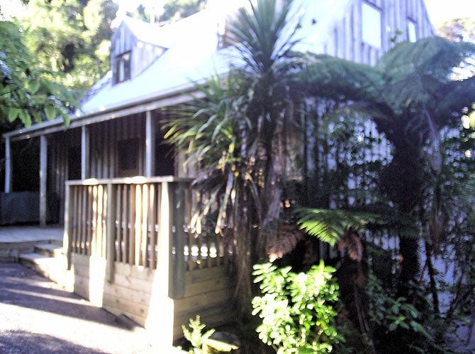 755 Scenic Drive, Henderson Valley, Auckland - Carousel 2