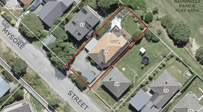 19 Mysore Street, Khandallah, Wellington - Carousel 20