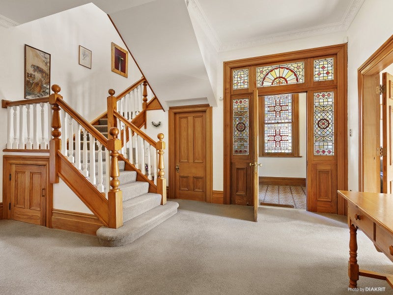 23 Brougham Street, Mount Victoria, Wellington - Carousel 2