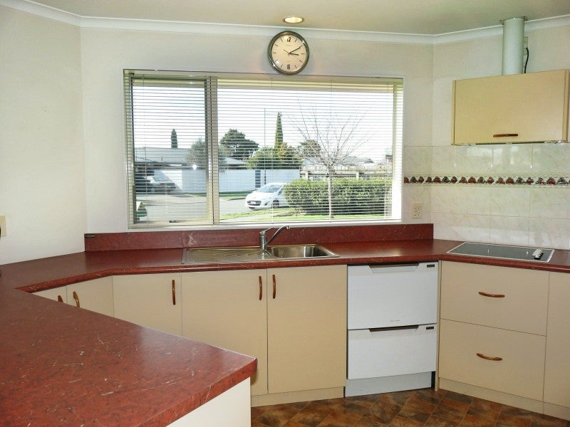 3 Otia Drive, Richmond - Carousel 2