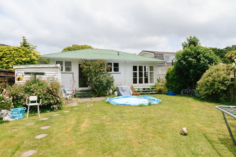 9 Rossiter Avenue, Waterloo, Lower Hutt - Carousel 13