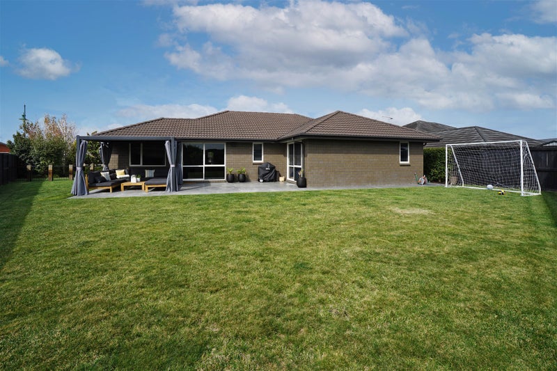 119 St James Drive, Huntington, Hamilton - Carousel 19