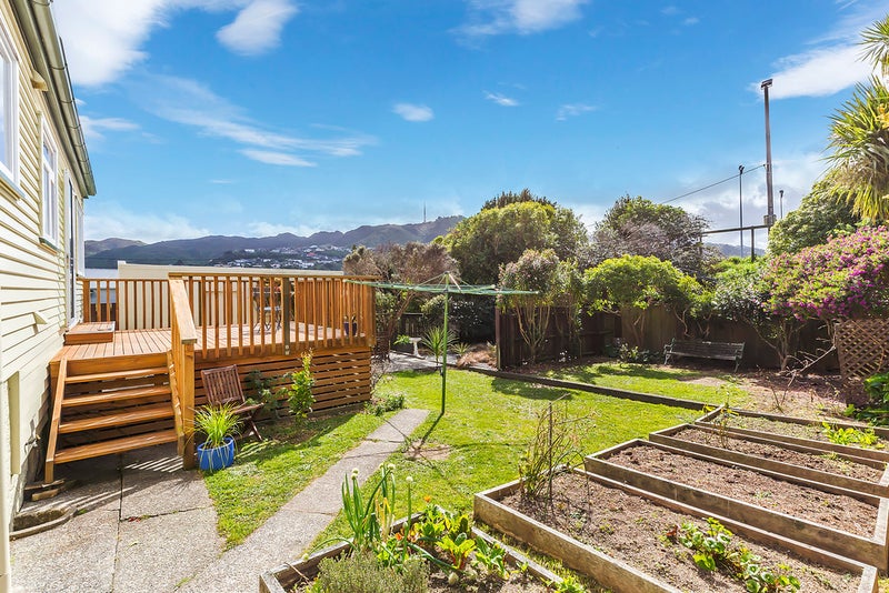 9 Mysore Street, Khandallah, Wellington - Carousel 1