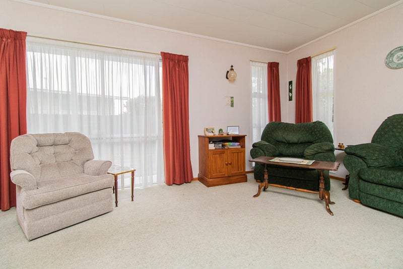 42 Maxwells Line, Awapuni, Palmerston North - Carousel 26