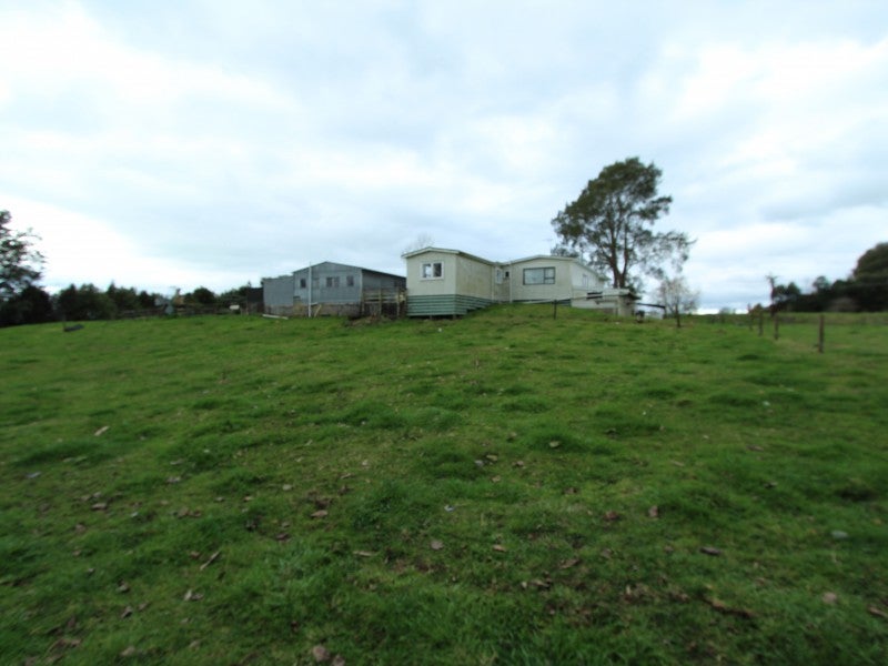 20 Kinloch Road, Putaruru - Carousel 2