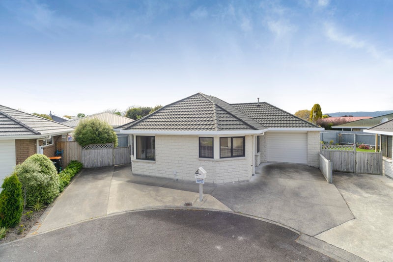 24 Rata Street, Roslyn, Palmerston North - Carousel 1