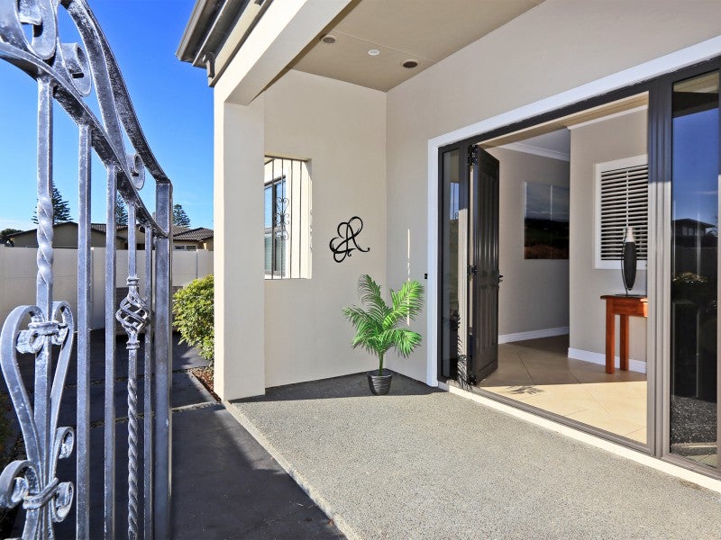 106 Hunter Drive, Awatoto, Napier - Carousel 1