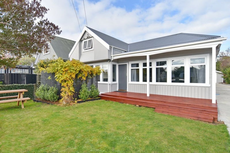 30 Corson Avenue, Beckenham, Christchurch - Carousel 1