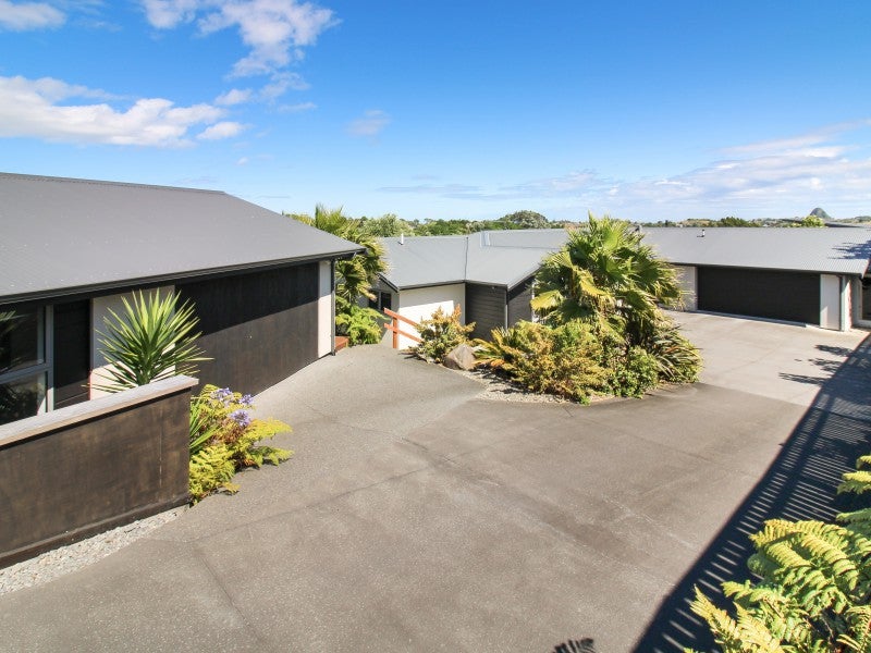 42 Davies Road, Hurdon, New Plymouth - Carousel 2