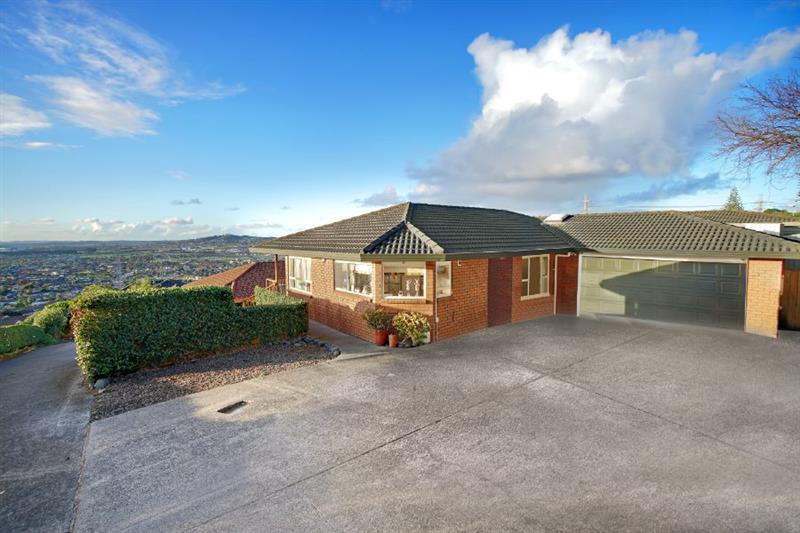 132B Redoubt Road, Goodwood Heights, Auckland - Carousel 2