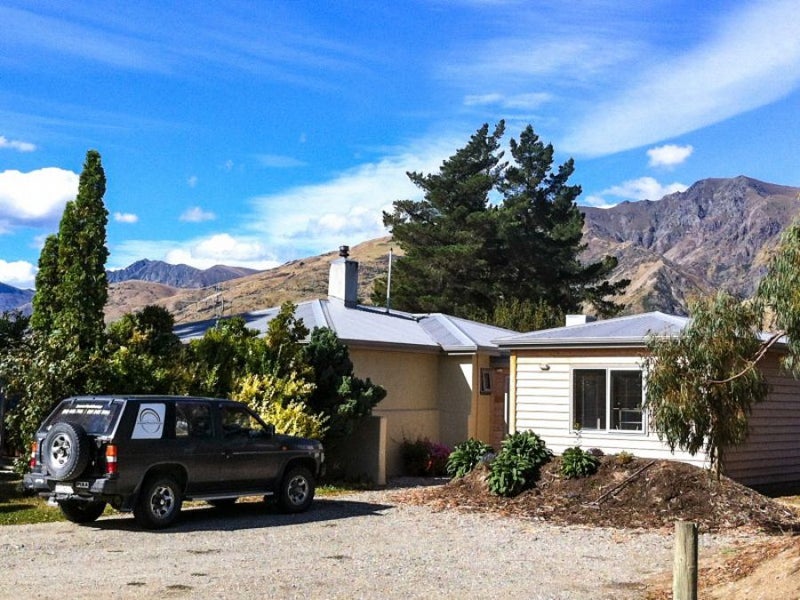 31 Newcastle Road, Hāwea Flat, Lake Hāwea - Carousel 1