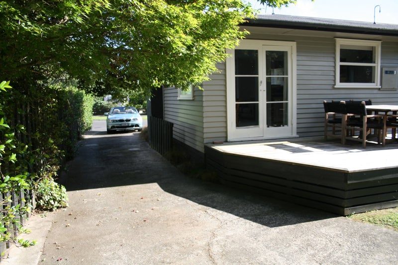 13 Gerrand Place, Chedworth, Hamilton - Carousel 19