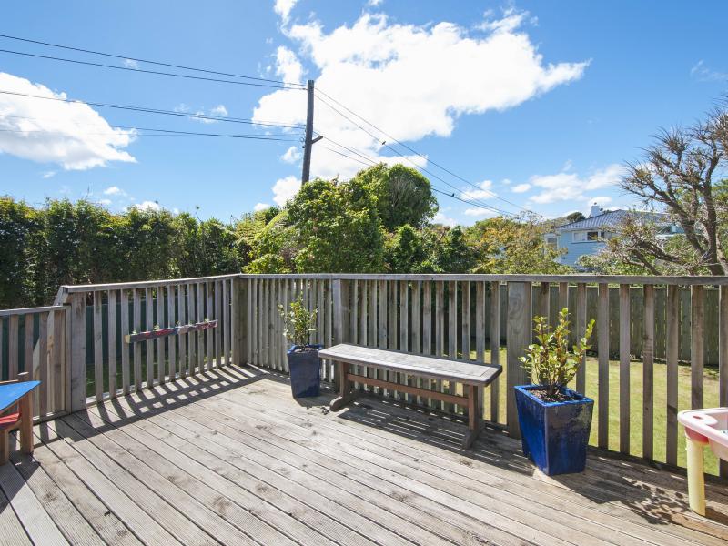 4 Mabey Road, Avalon, Lower Hutt - Carousel 2