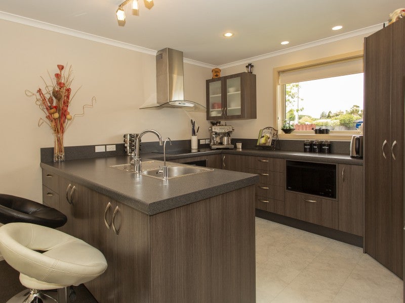 10 Thomson Street, Tinwald, Ashburton - Carousel 2