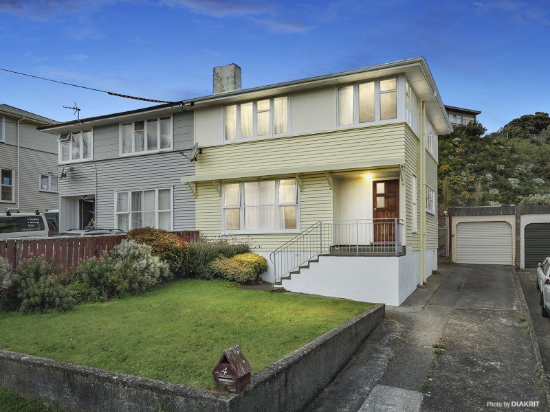 4 Rahui Street, Strathmore Park, Wellington - Carousel 1