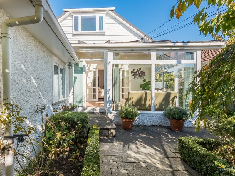 150 Knights Road, Hutt Central, Lower Hutt - Carousel 1