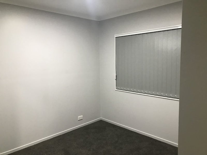 11 Ashmere Lane, Weymouth, Auckland - Carousel 9