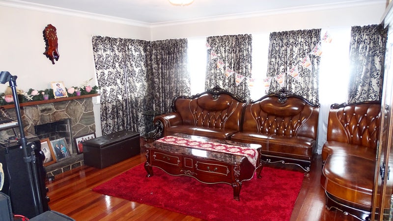 36A Hayr Road, Three Kings, Auckland - Carousel 2