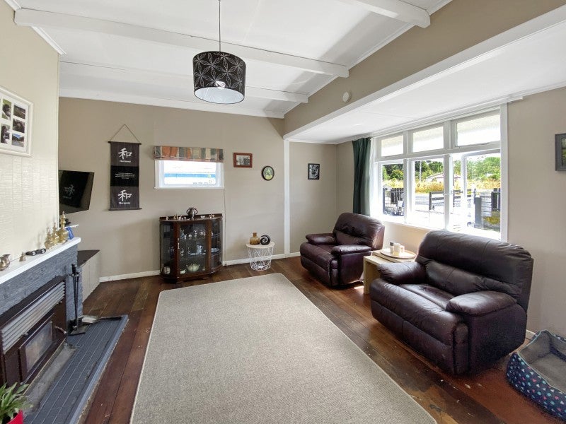 11 Makohine Lane, Ohingaiti - Carousel 2