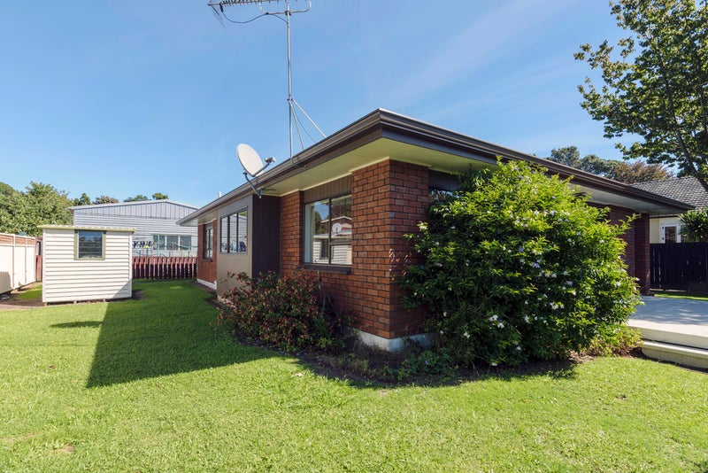 2/332 Great South Road, Ōpaheke, Papakura - Carousel 13