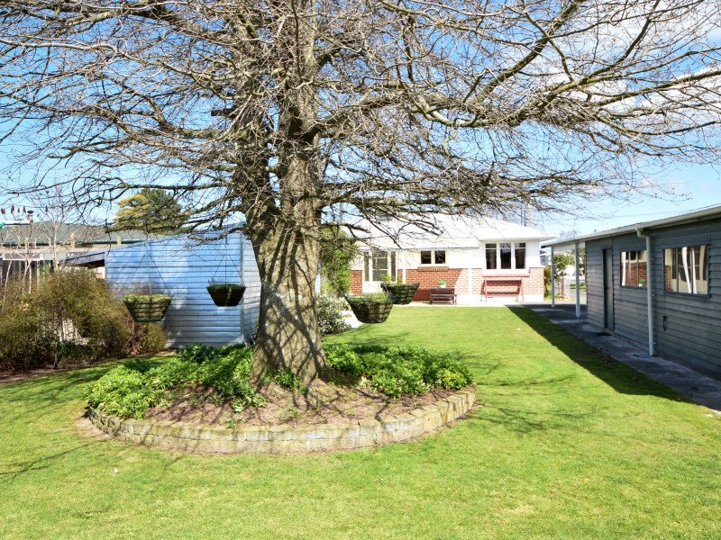 4 Philip Street, Carterton, Carterton - Carousel 22