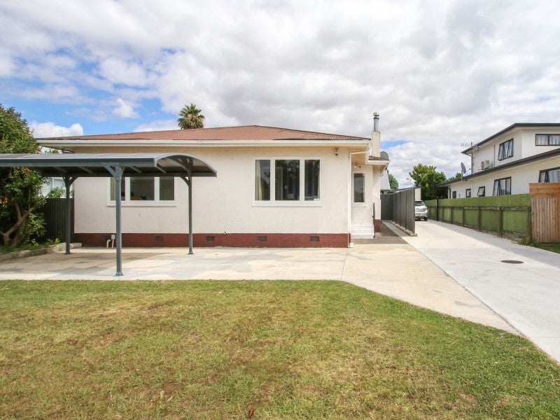 7 Coverdale Street, Onekawa, Napier - Carousel 1