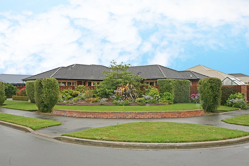 21 Burbank Drive, Aidanfield, Christchurch - Carousel 2