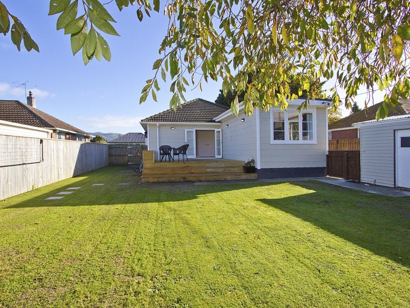 26 Sladden Street, Naenae, Lower Hutt - Carousel 1