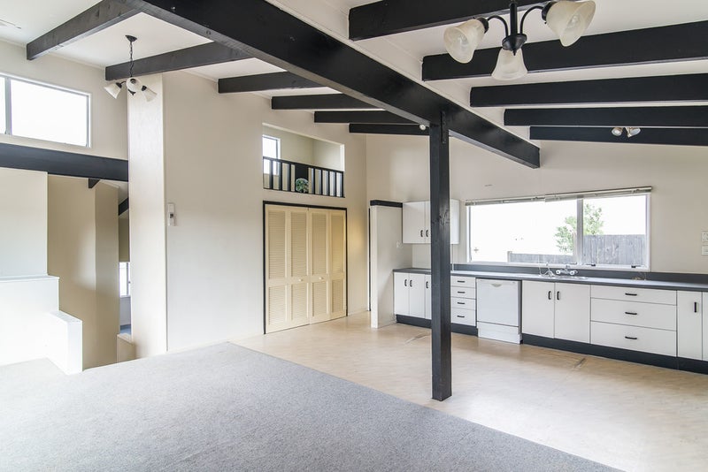 63 Desert Gold Street, Ascot Park, Porirua - Carousel 15